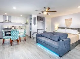 Tranquil Riverfront Studio