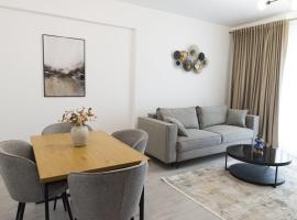 Chindia Lake Suite, κατάλυμα με κουζίνα στο Τιργκόβιστε