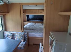 Belle caravane au calme, campsite in Parsac