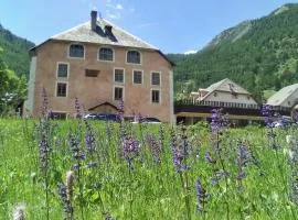 Auberge de Jeunesse HI Serre-Chevalier