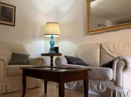 Annygiò House - De Vivo Realty, hotel in Meta