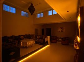 Villa cherif, hotel v destinaci Chouiter