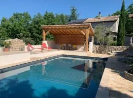 Chambre d'hôtes climatisée avec terrasse privée