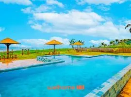 Casa em Entre Rios com Piscina Beira-Mar