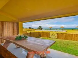 Casa em Entre Rios com Piscina Beira-Mar