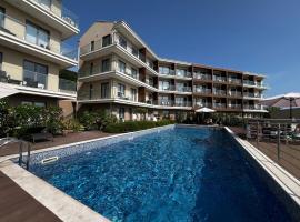 Apartments Zevs Kavac, hotel v destinaci Kavač