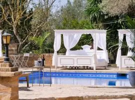 G- fast fertig gestelltes Inserat-Llorenc 2, großzügiges Schlafzimmer, Bad, Terrasse, XXL Gemeinschafts Pool, Gemeinschaftsküche