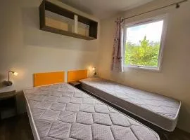 Verblijfpark Kasteel van Viane tiny house 4 personen minimum 7nachten