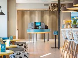Hey Lou Hotel Piding
