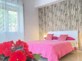 Casa Linda, hotel v destinaci Lido di Ostia