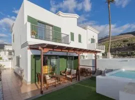 3BR Color & Salt Notes House-Pool & Garden