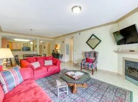 Mountain Escape with Pool Access in Pigeon Forge!