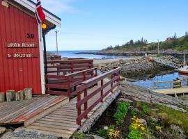 Lofoten Resort og rorbuer, resort i S&oslash;rv&aring;gen