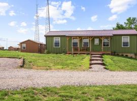 The Lodges at Eden Reserve - Cabin Loop - Near Ark, hotel u gradu Vilijamstaun