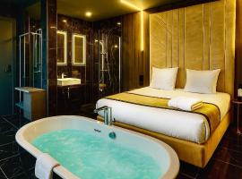 LiFE VOYAGE RESIDENCE & SPA - Strasbourg's City Center Luxury Experience, hotel de lux din Strasbourg