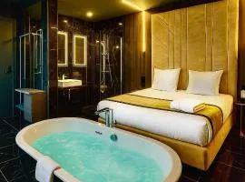 LiFE VOYAGE RESIDENCE & SPA - Strasbourg's City Center Luxury Experience