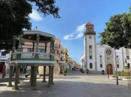 Casas La Aldea Suites Plaza