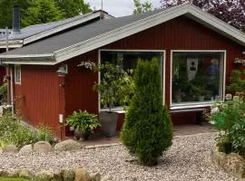Sommerhus med udendørs pool