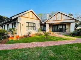 Fossa Dei Leoni Full Guest House