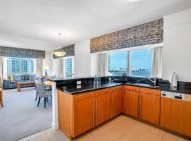 Four Seasons Hotel Miami - Spacious Private Two Bed 2Bath Oceanview Suite