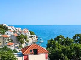 B&B Zora Panoramic View