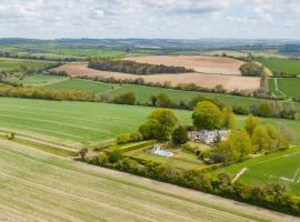 Telegraph House by inspirestays-com, hotel i Chichester