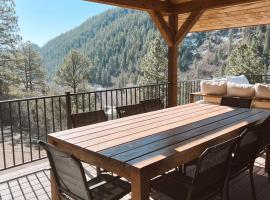 Breathtaking View 12 Min to Downtown, villa in Durango