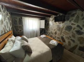 Refúgio das Rocas, hotel em Castanheira de Pêra