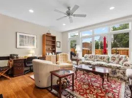 Classy Old Town Getaway 3-BR in Perfect Location