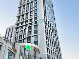 Люкс апартамент в сердце столицы, hotel in Astana