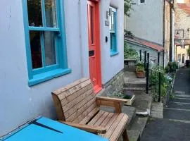 Wavelet Cottage - a Staithes gem