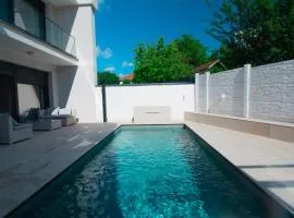 Mi Casa 2