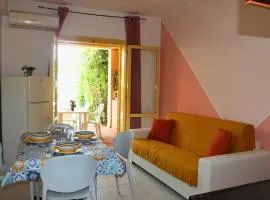 Villaggio Portorosa - La casetta tra le palme 14