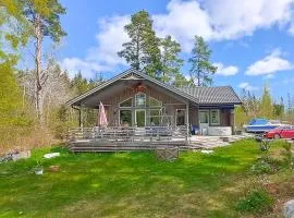 Gorgeous Home In Norrtälje With Wifi