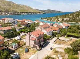 Apartments by the sea Grebastica, Sibenik - 4881