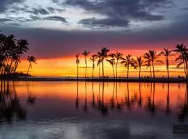 KBM Resorts FREE CAR Colony Villas at Waikoloa 3-Bedroom Condo with Golf Course views CVW-305