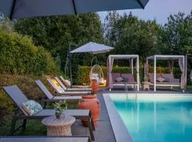 Apartment in Tuscany with Scenic Pool Views