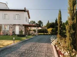 Villa in Lucca near Florence and Pisa