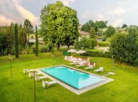 Villa in Tuscany near Montecarlo Wine Cellars