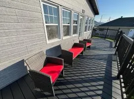 Maison vue Fleuve 4 chambres deux pas du traversier !