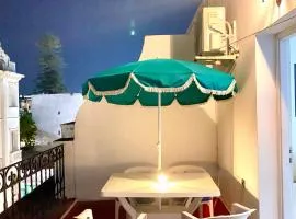 joli appart avec terrasse au centre ville