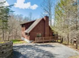 Dudley III by AvantStay Cosy Mountain Home w Hot Tub Great Views
