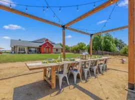 Cooperage by AvantStay Vineyard Views Soccer