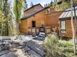 Pinegrove by AvantStay Beautiful Villas Condo just outside Tahoe City
