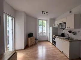 Appartement central à Cauterets, idéal pour 5 pers, animaux admis - FR-1-812-137