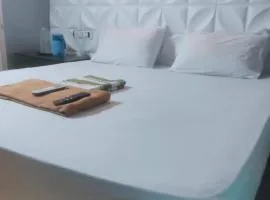 RETRO Rooms - RR
