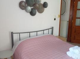 Thalia`s Apartment near the beach