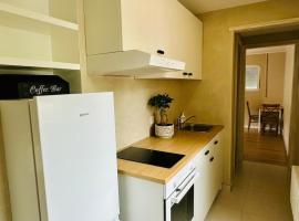 Modern and cozy studio, hotel v destinaci Sierre