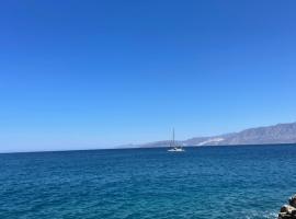 Amalthea Serenity Suite, hotel v destinaci Agios Nikolaos