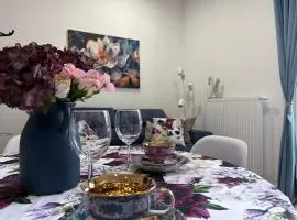 Apartamenty EverySky Blue Kowary, łatwy dostęp, widok na góry, winda